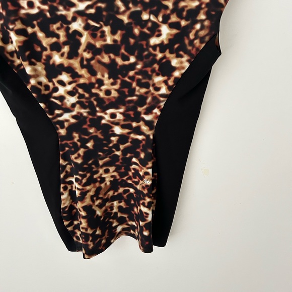 Roberto Cavalli leopard print top - Picture 6 of 13